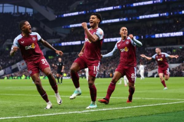 Tottenham Hotspur v Aston Villa - Premier League